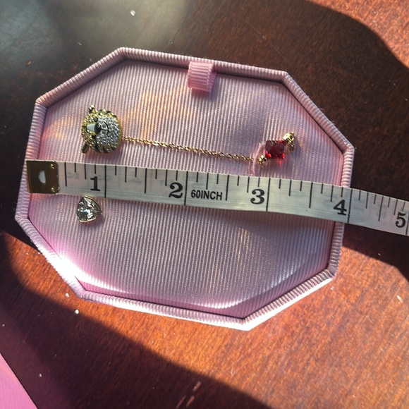 SWAROVSKI Tiger Zodiac Women's Earrings NWT - Picture 5 of 5